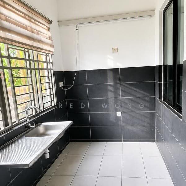 2-storey Terraced House for Sale in Ceria Residence (Cyberjaya) - Jared Wong - Kitchen - PropertyGuru.com.my
