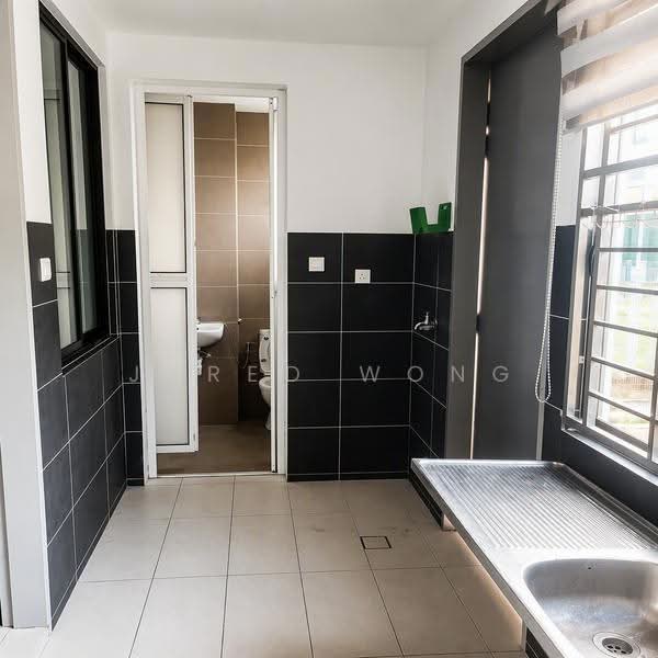 2-storey Terraced House for Sale in Ceria Residence (Cyberjaya) - Jared Wong - Bathroom - PropertyGuru.com.my