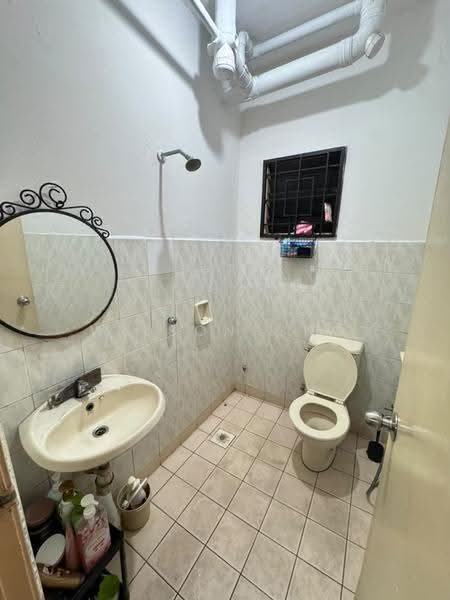Condominium for Sale at Bayu Tasik 1 - Wilson Ong - Bathroom - PropertyGuru.com.my