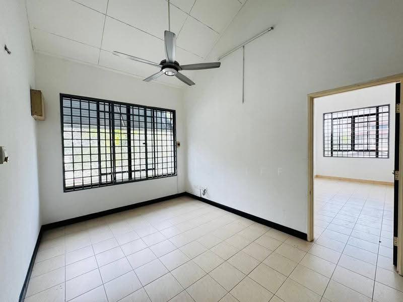 Terraced House for Sale in Bukit Jelutong (Shah Alam) - BILYA ARIFF - PropertyGuru.com.my