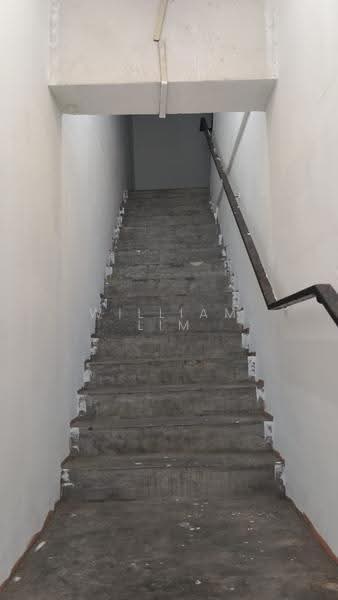 Shop / Office for Sale in Parit Raja (Johor) - William Lim - Corridor - PropertyGuru.com.my