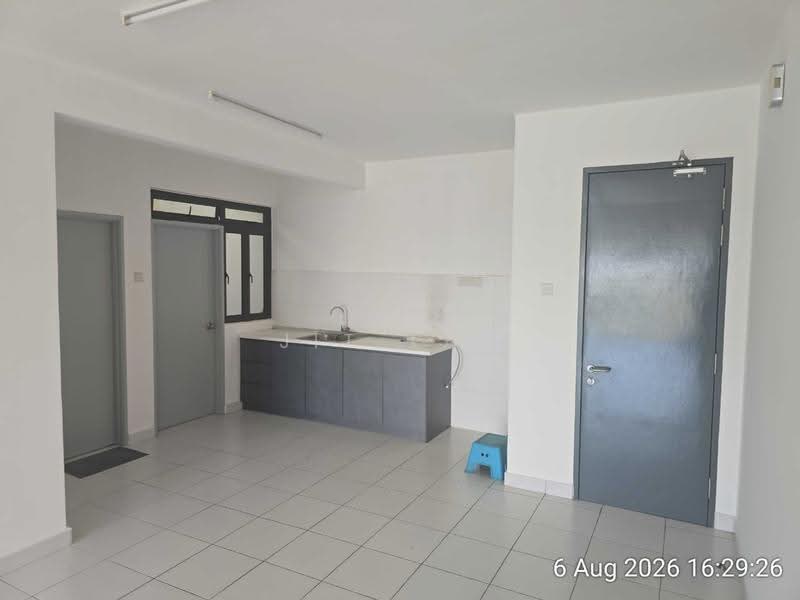 Kediaman Servis untuk Dijual di Metia Residence - Jit Tan - Kitchen - PropertyGuru.com.my