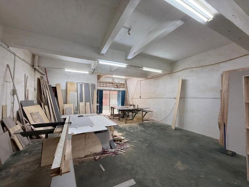 Shop / Office for Sale in Taman Skudai Baru (Skudai) - Ee Fong Toh - Interior - PropertyGuru.com.my