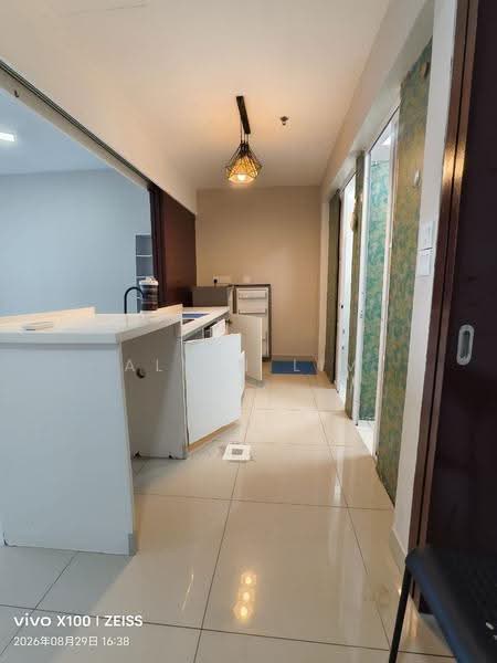 Condominium for Rent at Trefoil @ Setia City - Alvin Lim - Corridor - PropertyGuru.com.my