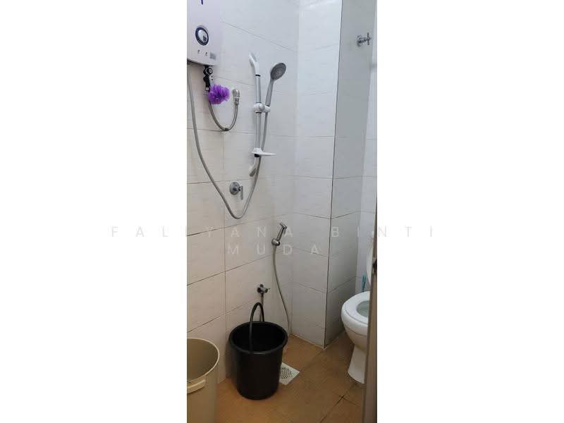 Service Residence for Sale at Ayuman Suites - Faliyana binti Muda - PropertyGuru.com.my