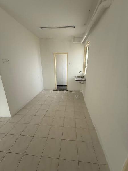 Apartment for Sale at Vista Pinggiran Apartment - Adibah Salim - Interior - PropertyGuru.com.my