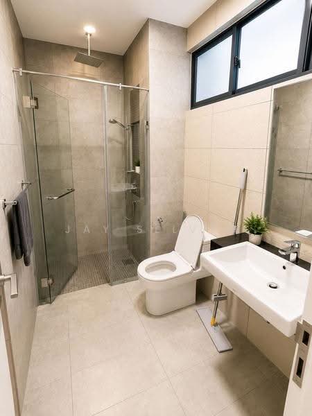 Kediaman Servis untuk Disewa di The Sentral Suites - Jay Selvam - Bathroom - PropertyGuru.com.my