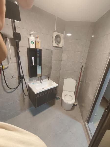 Pangsapuri untuk Dijual di Rampai Court - Jamie Leong - Bathroom - PropertyGuru.com.my