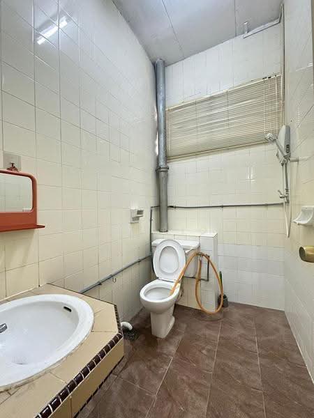 Condominium for Rent at Arratoon Court - Jenny Leong - Bathroom - PropertyGuru.com.my