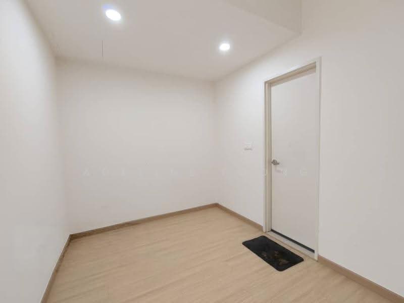 Service Residence for Rent at Gravit8, Klang - Adeline Foong - Interior - PropertyGuru.com.my