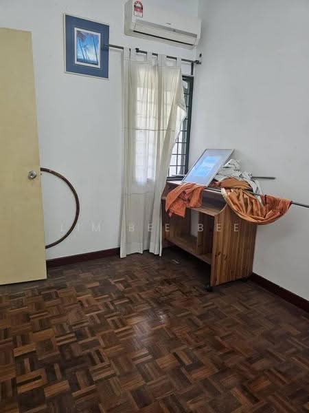 Pangsapuri untuk Disewa di Seri Kasturi - Lim Bee Bee - Bedroom - PropertyGuru.com.my