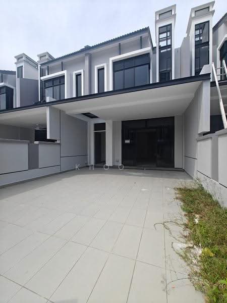 2-storey Terraced House for Sale in Taman Mount Austin (Tebrau) - Khoo . - Exterior - PropertyGuru.com.my