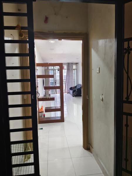 Kediaman Servis untuk Dijual di Kipark Apartment - Bernard Lim - PropertyGuru.com.my
