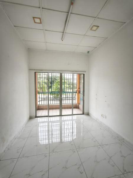 Rumah Teres 2-Tingkat untuk Dijual di Bandar Bukit Raja (Klang) - Tan FT - Interior - PropertyGuru.com.my