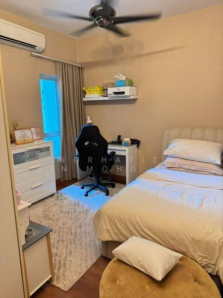 Kediaman Servis untuk Dijual di Metropolitan Square Service Residence - Norhafiz Bin Mohd Nor - Bedroom - PropertyGuru.com.my