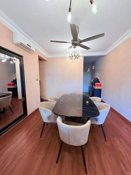 Kediaman Servis untuk Dijual di Metropolitan Square Service Residence - Norhafiz Bin Mohd Nor - Dining Room - PropertyGuru.com.my