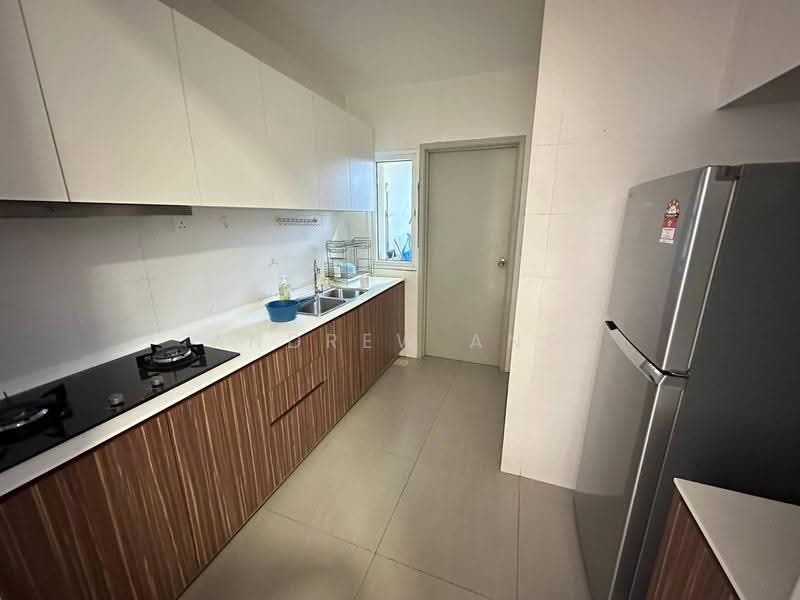 Service Residence for Rent at Seasons Amara Larkin - Andrew Ang - Kitchen - PropertyGuru.com.my