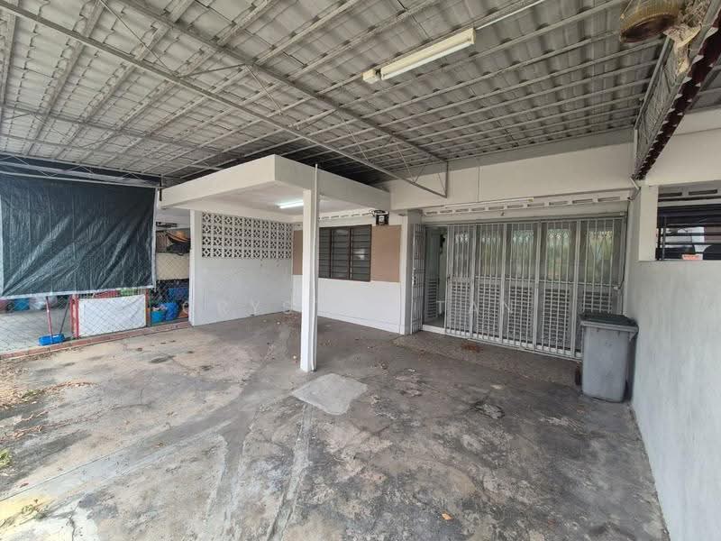 Rumah Teres 1-Tingkat untuk Dijual di Taman Kluang Baru (Kluang) - Crystal Tan - Exterior - PropertyGuru.com.my