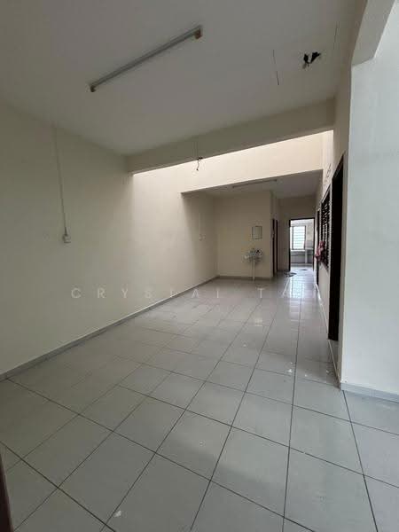 Rumah Teres 1-Tingkat untuk Dijual di Taman Kluang Baru (Kluang) - Crystal Tan - Interior - PropertyGuru.com.my