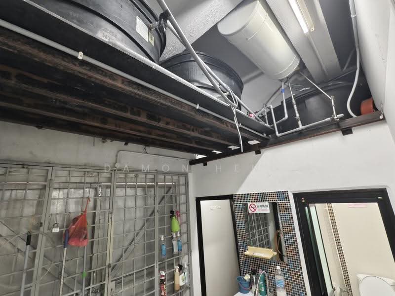 Shop for Rent in Jalan Klang Lama (Old Klang Road) (Kuala Lumpur) - Damon Heng - Interior - PropertyGuru.com.my