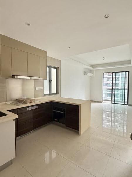 Kediaman Servis untuk Dijual di R&F Princess Cove Phase 1 - Maggie Yong - Kitchen - PropertyGuru.com.my