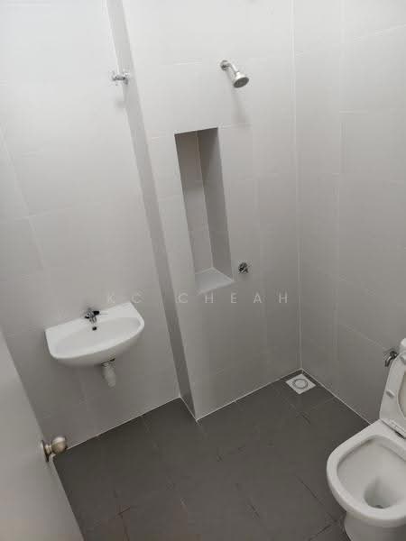 1-storey Terraced House for Sale in Eco Grandeur (Puncak Alam) - KC Cheah - Bathroom - PropertyGuru.com.my