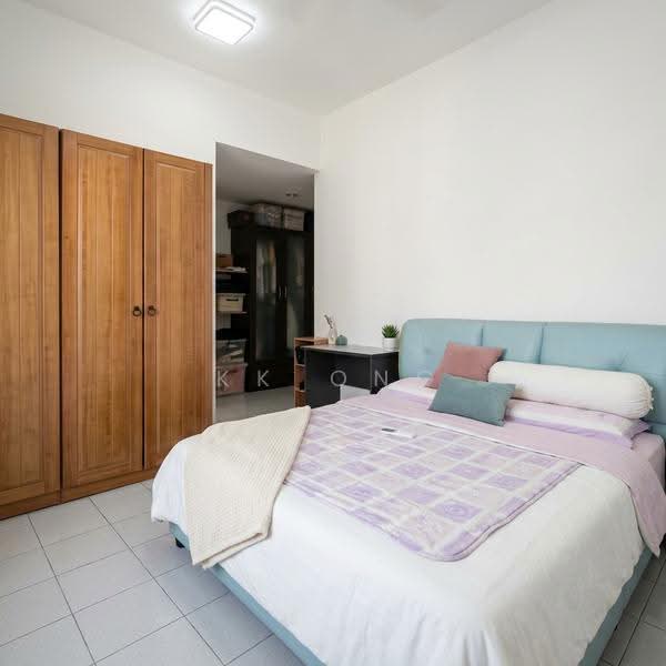 Kondominium untuk Dijual di Robson Condominium - KK Ong - Bedroom - PropertyGuru.com.my