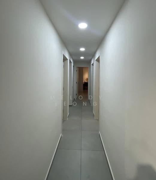 Kediaman Servis untuk Disewa di D'Ivo - Melody Leong - Corridor - PropertyGuru.com.my