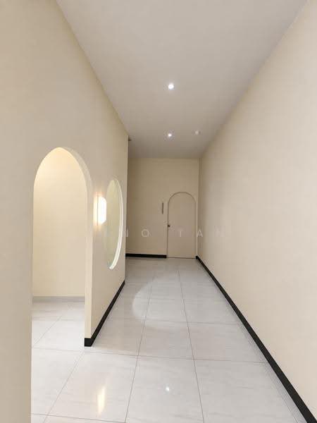 Kedai untuk Disewa di Gala City (Kuching) - Jeno Tan - Corridor - PropertyGuru.com.my