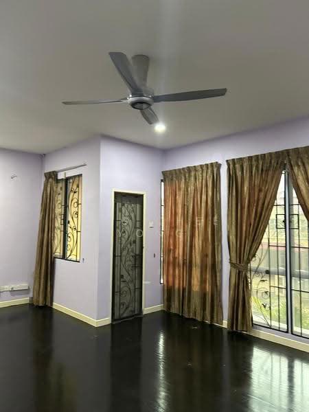 Rumah Berkembar untuk Disewa di Kota Kemuning (Shah Alam) - Ong Chee Yong - Living Room - PropertyGuru.com.my
