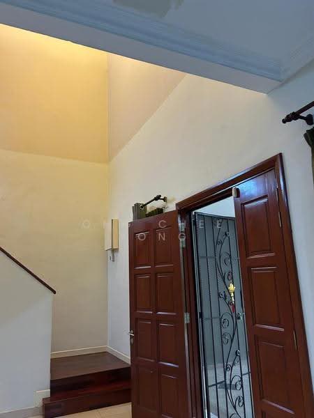 Rumah Berkembar untuk Disewa di Kota Kemuning (Shah Alam) - Ong Chee Yong - Entrance - PropertyGuru.com.my
