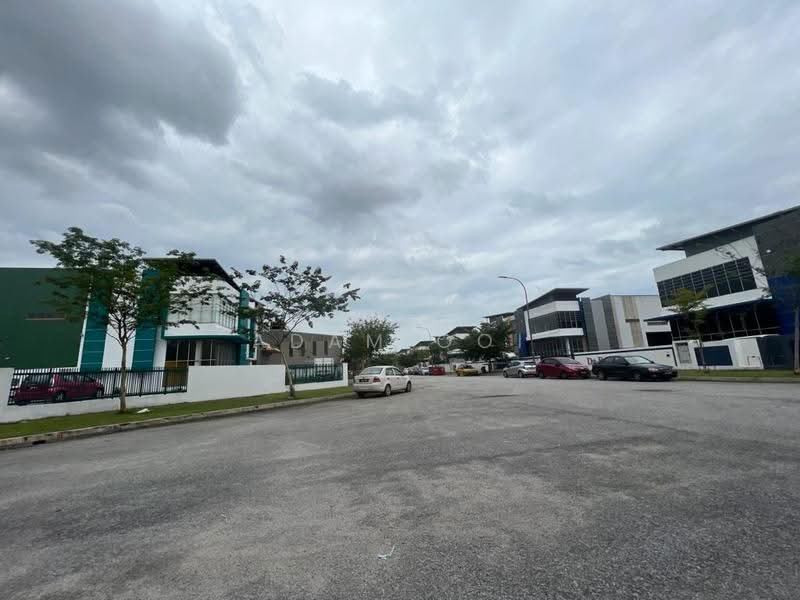 Semi-D Factory for Rent in Semenyih (Selangor) - Adam Ooi - Exterior - PropertyGuru.com.my