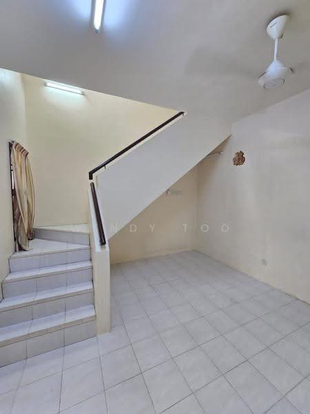 2-storey Terraced House for Sale in Taman Puteri Wangsa (Ulu Tiram) - Wendy Too - Interior - PropertyGuru.com.my