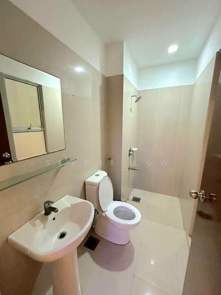 Rumah Teres 2-Tingkat untuk Dijual di Leisure Farm (Gelang Patah) - Serene Low - PropertyGuru.com.my