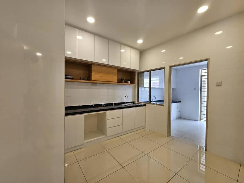 2-storey Terraced House for Sale in Bandar Sungai Long (Selangor) - Jake Lim - Kitchen - PropertyGuru.com.my