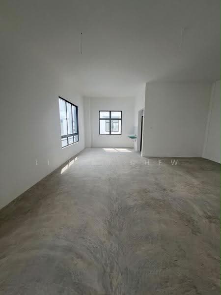 Shop for Rent in Kota Masai (Pasir Gudang) - Li Lian Chew - Interior - PropertyGuru.com.my