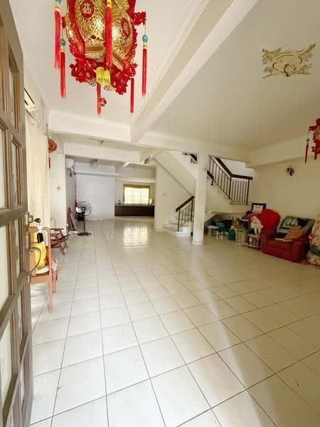 2-storey Terraced House for Sale in Bukit Rahman Putra (Sungai Buloh) - Suki Tan - Living Room - PropertyGuru.com.my