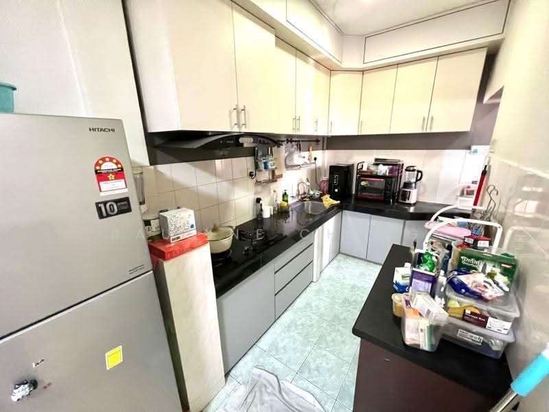 Kondominium untuk Dijual di Indah Condominium - Pauline Chong - Kitchen - PropertyGuru.com.my