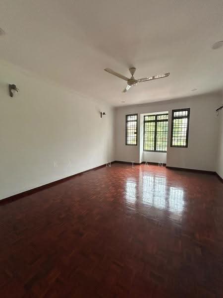 Rumah Teres 2-Tingkat untuk Dijual di Taman Mount Austin (Tebrau) - Kavin Tan - Living Room - PropertyGuru.com.my