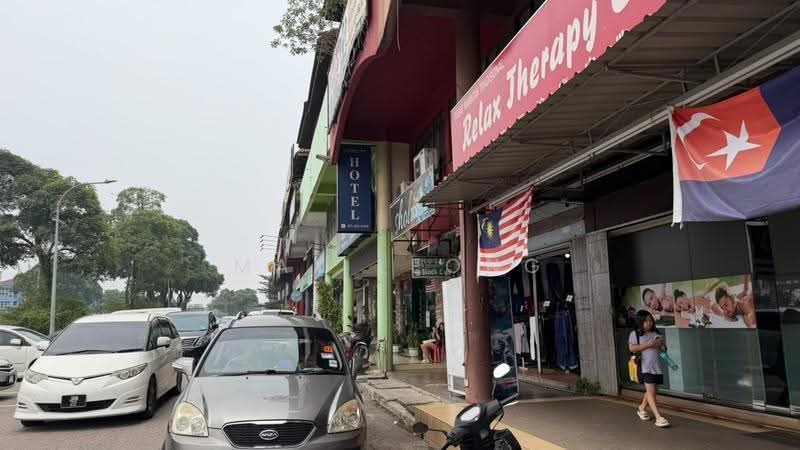 Shop / Office for Sale in Taman Daya (Johor Bahru) - Max Leong - Exterior - PropertyGuru.com.my