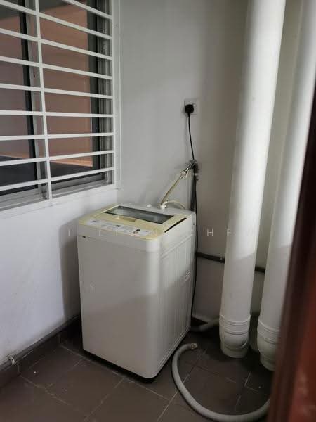 Kediaman Servis untuk Dijual di Larkin Heights - Li Lian Chew - Interior - PropertyGuru.com.my
