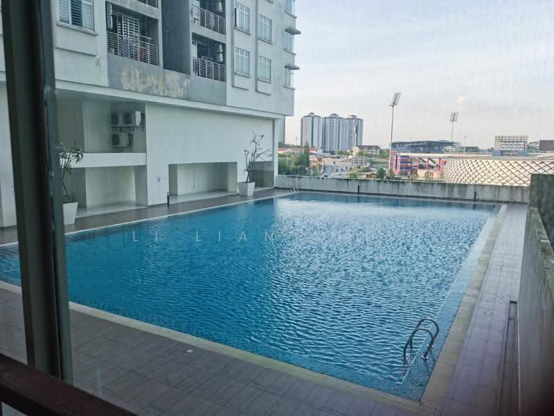 Kediaman Servis untuk Dijual di Larkin Heights - Li Lian Chew - Exterior - PropertyGuru.com.my