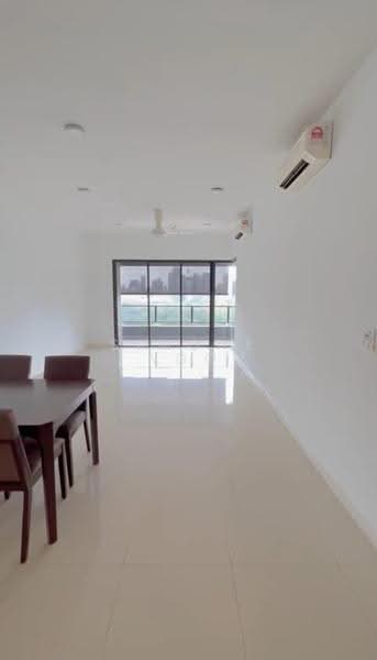 Kediaman Servis untuk Dijual di G Residence - Simone Ngo - Dining Room - PropertyGuru.com.my