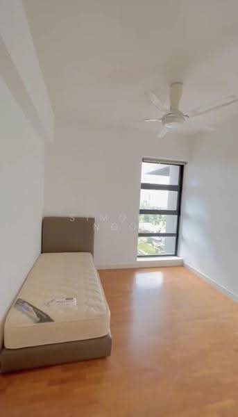 Kediaman Servis untuk Dijual di G Residence - Simone Ngo - Bedroom - PropertyGuru.com.my