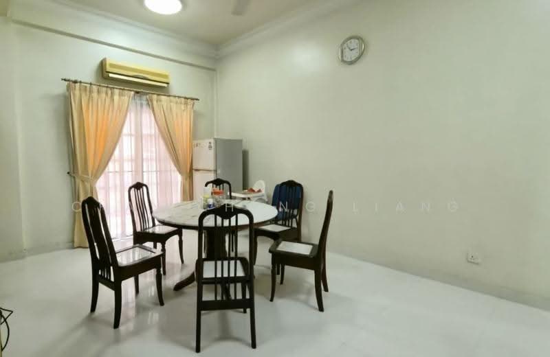 Rumah Berkembar untuk Dijual di Bandar Sunway (Sunway) - Chan Chong Liang - Dining Room - PropertyGuru.com.my