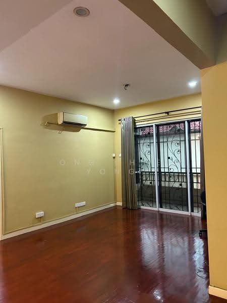 Semi-Detached House for Sale in Kota Kemuning (Shah Alam) - Ong Chee Yong - Living Room - PropertyGuru.com.my