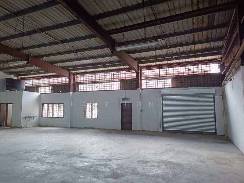 Kilang Teres untuk Disewa di Cheras (Selangor) - Eddy Hong - Interior - PropertyGuru.com.my