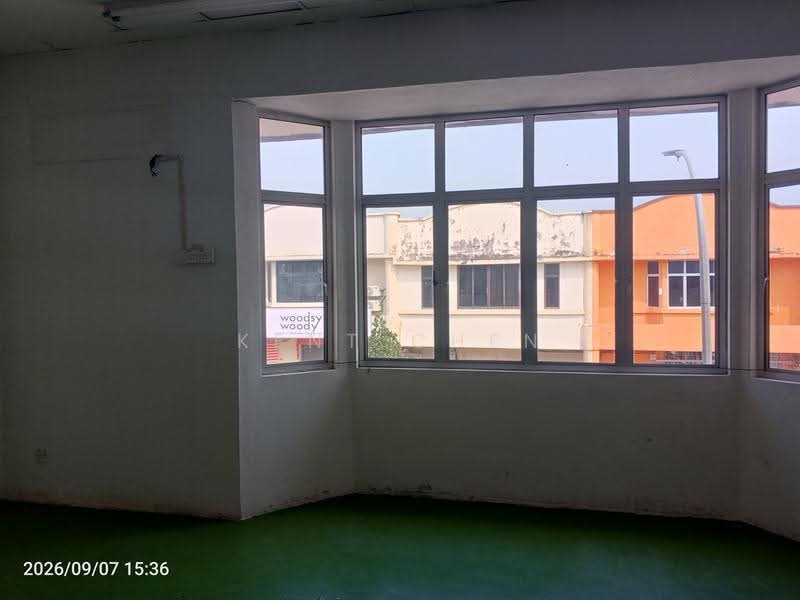 Terrace Factory for Rent in Taman Perindustrian Tago (Kepong) - Kent Chen - Interior - PropertyGuru.com.my