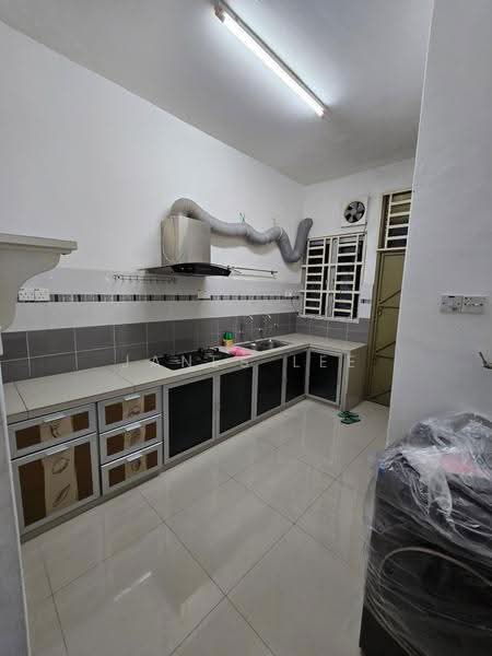 2.5-storey Terraced House for Rent in Bukit Mertajam (Penang) - Janes Lee - Kitchen - PropertyGuru.com.my