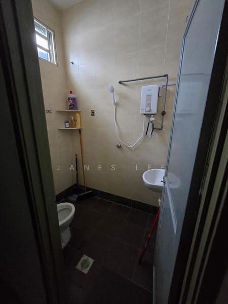 2.5-storey Terraced House for Rent in Bukit Mertajam (Penang) - Janes Lee - Bathroom - PropertyGuru.com.my